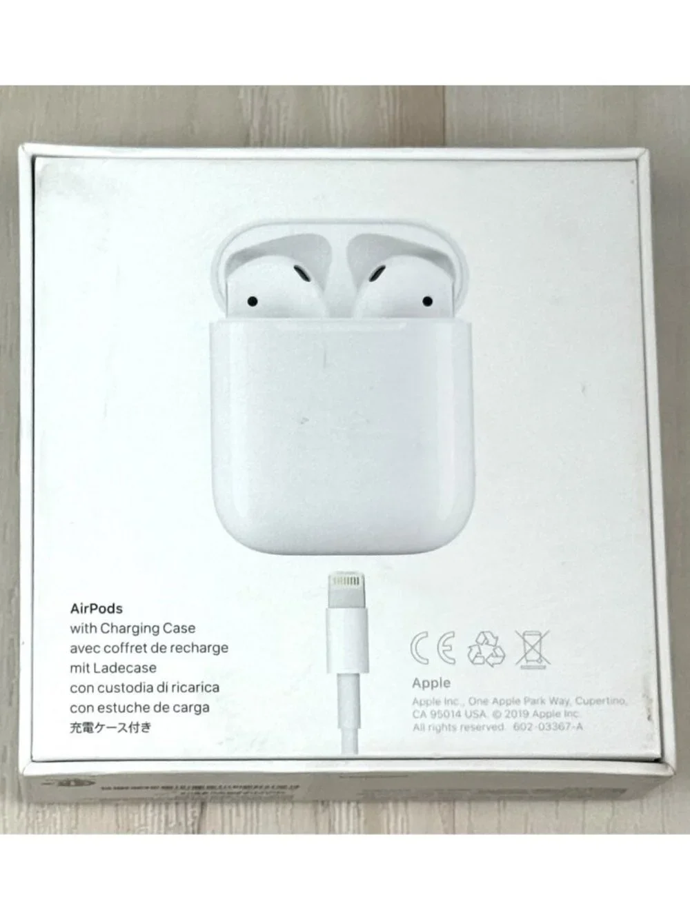 Genuine APPLE AirPods 2nd Generation Model A2032 A2031 A1602 **EMPTY BOX ONLY**